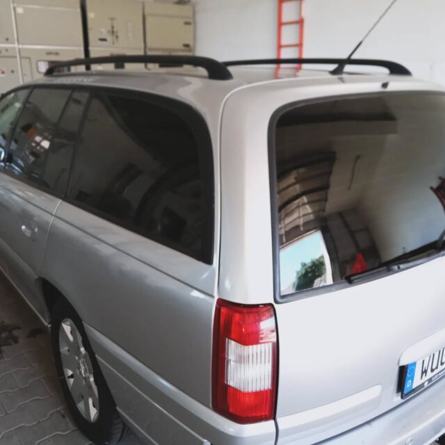 Warum Sonnenschutzfolie mit unserer Wærmeschutzfolie?

Unsere Kunden schätzen unter anderem:

Tiefschwarze Optik, Glasverbundeffekt, 
99%UV Schutz, 
Hohe Wärmerückweisung, geringe Kosten.

✔️Carwrap
✔️Sonnenschutzfolie
✔️Lackschutzfolie
✔️Beschriftungen

#ecksteinfoliensysteme
#ingolstadt 
#neuburganderdonau 
#eichstätt 
#donauwörth 
#weißenburg 
#nördlingen 
#tönungsfolie 
#sonnenschutzfolie 
#sonnenschutz
#solarplexus